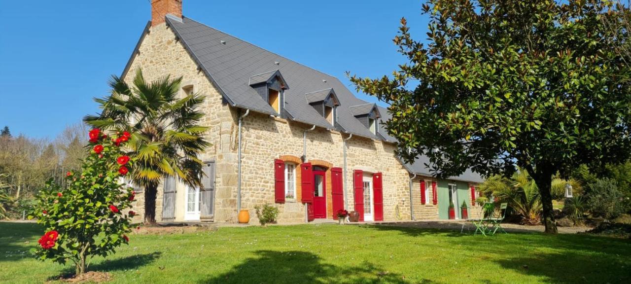 La Pichonniere Acomodação com café da manhã Isigny-le-Buat Exterior foto