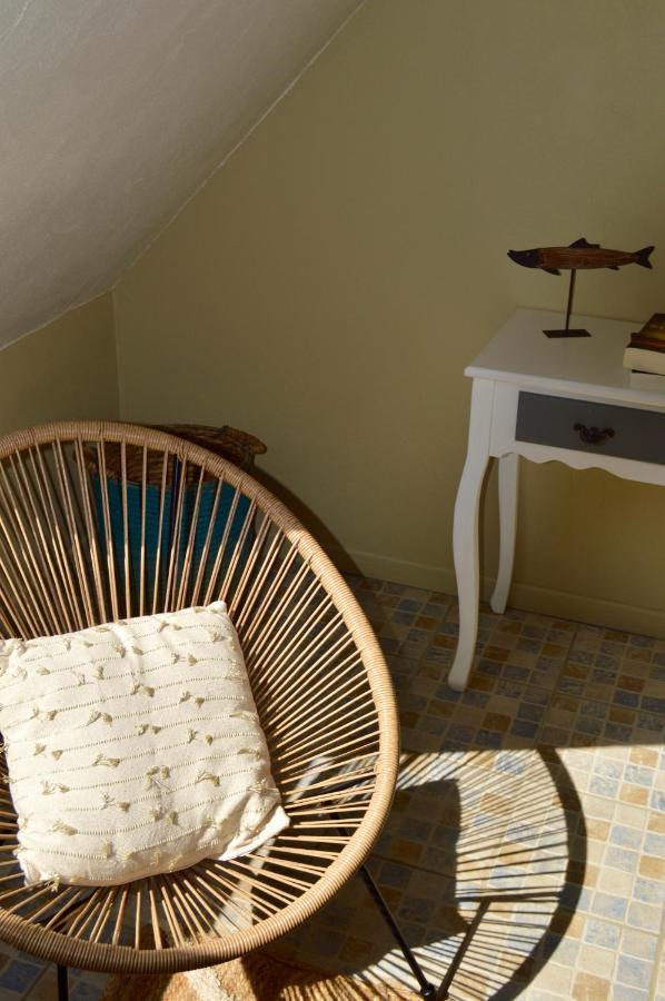 La Pichonniere Acomodação com café da manhã Isigny-le-Buat Exterior foto